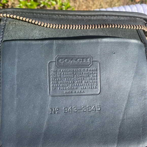Vintage Coach Companion Bag - Picture 13 of 15